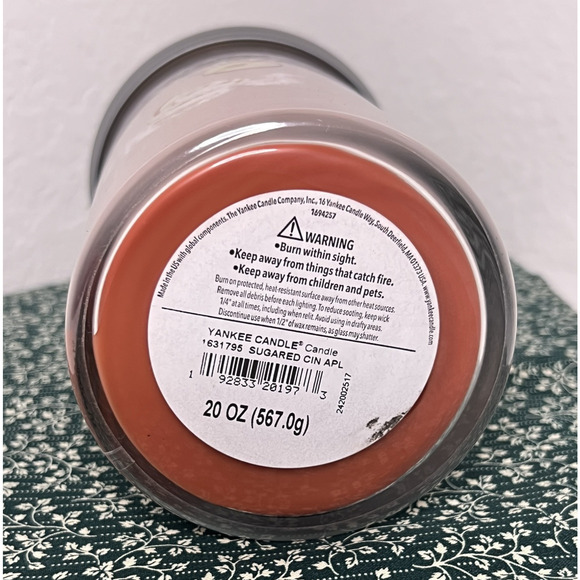 Yankee Candle SUGARED CINNAMON APPLE Large 2 wick Tumbler 20oz New Housewarmer - Picture 6 of 7